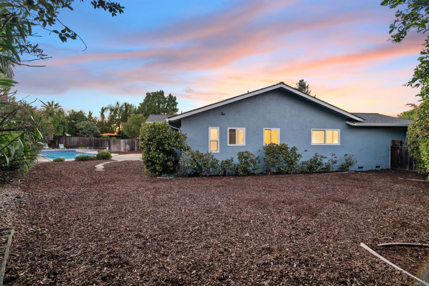 5963 Larabee Court