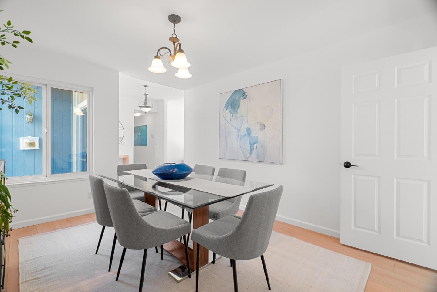 5963 Larabee Court