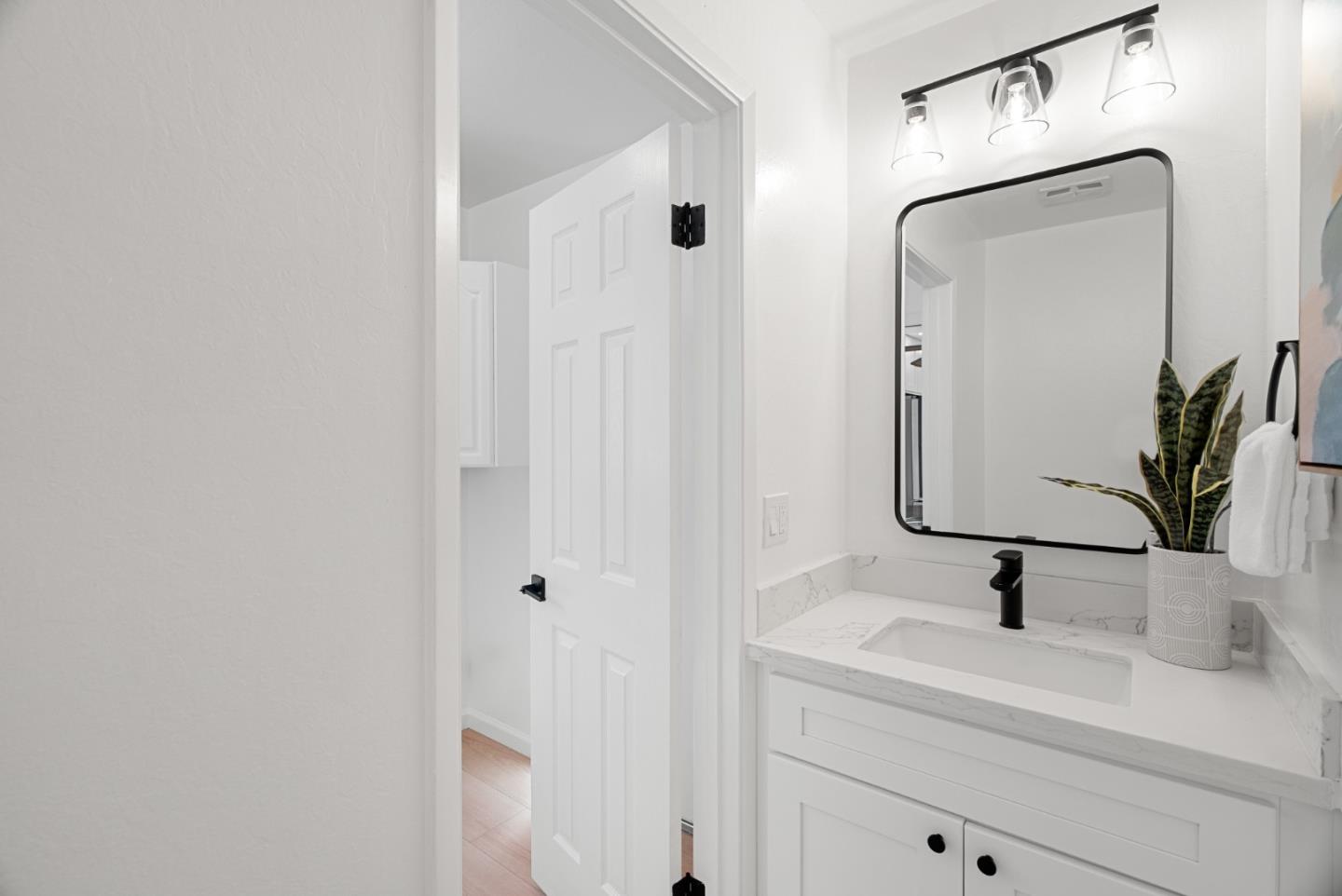 5963 Larabee Court