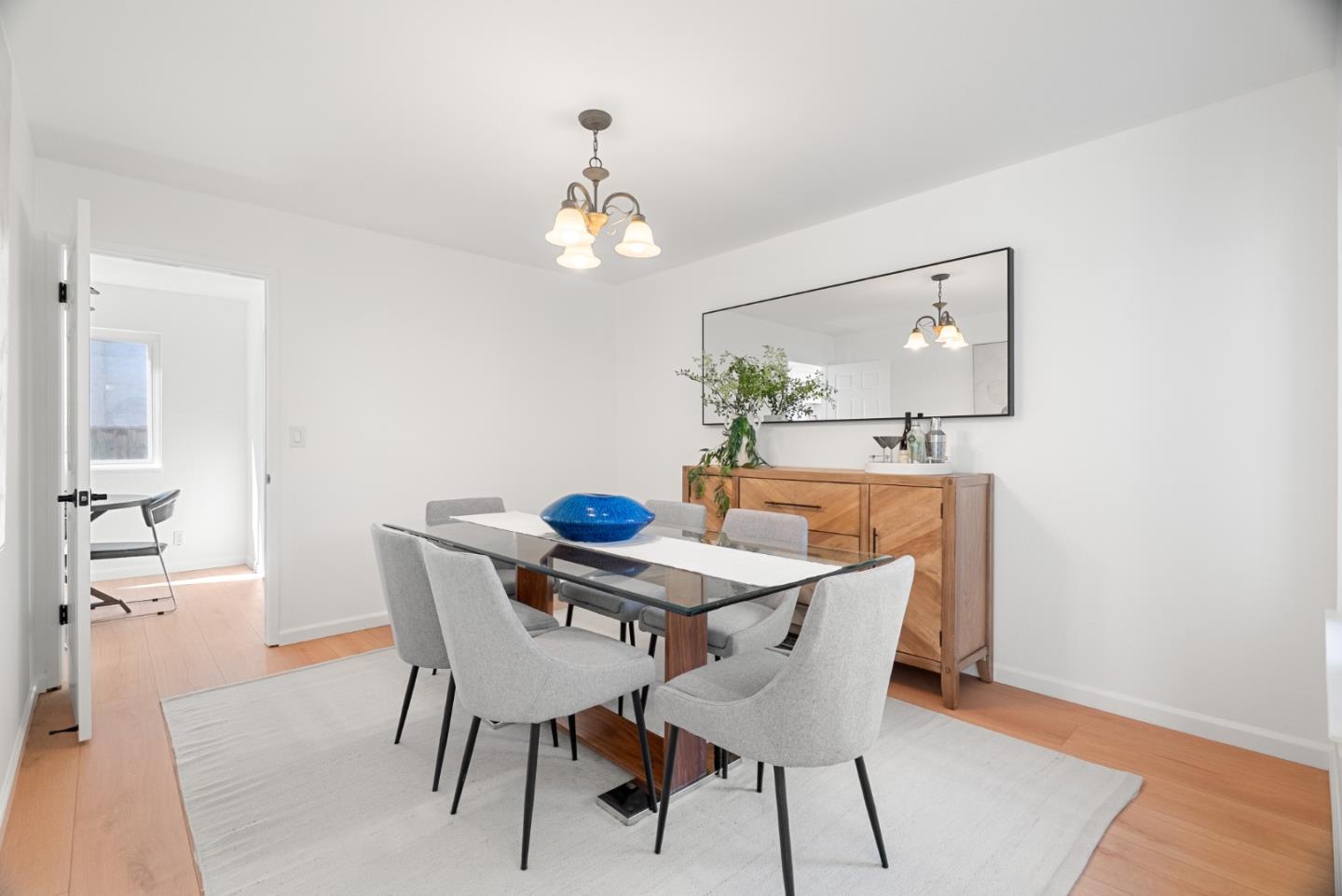 5963 Larabee Court