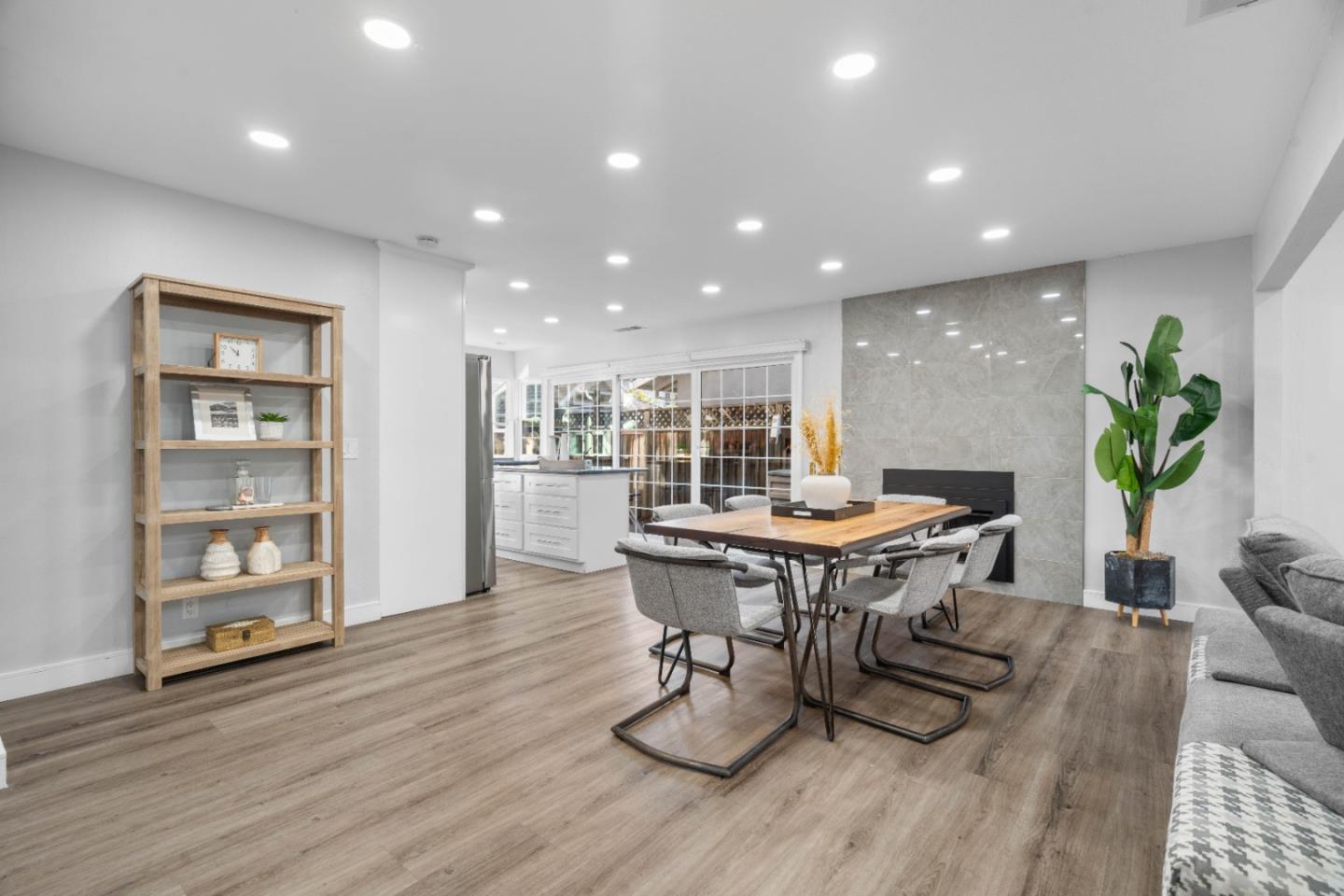 326 Springpark Circle