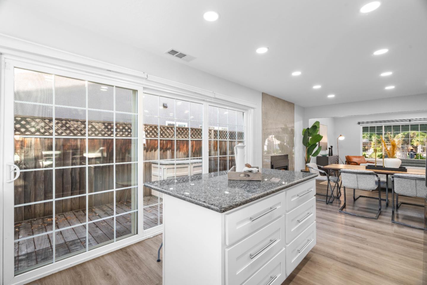 326 Springpark Circle