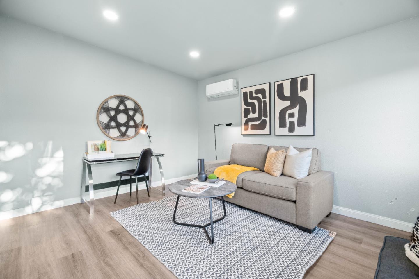 326 Springpark Circle