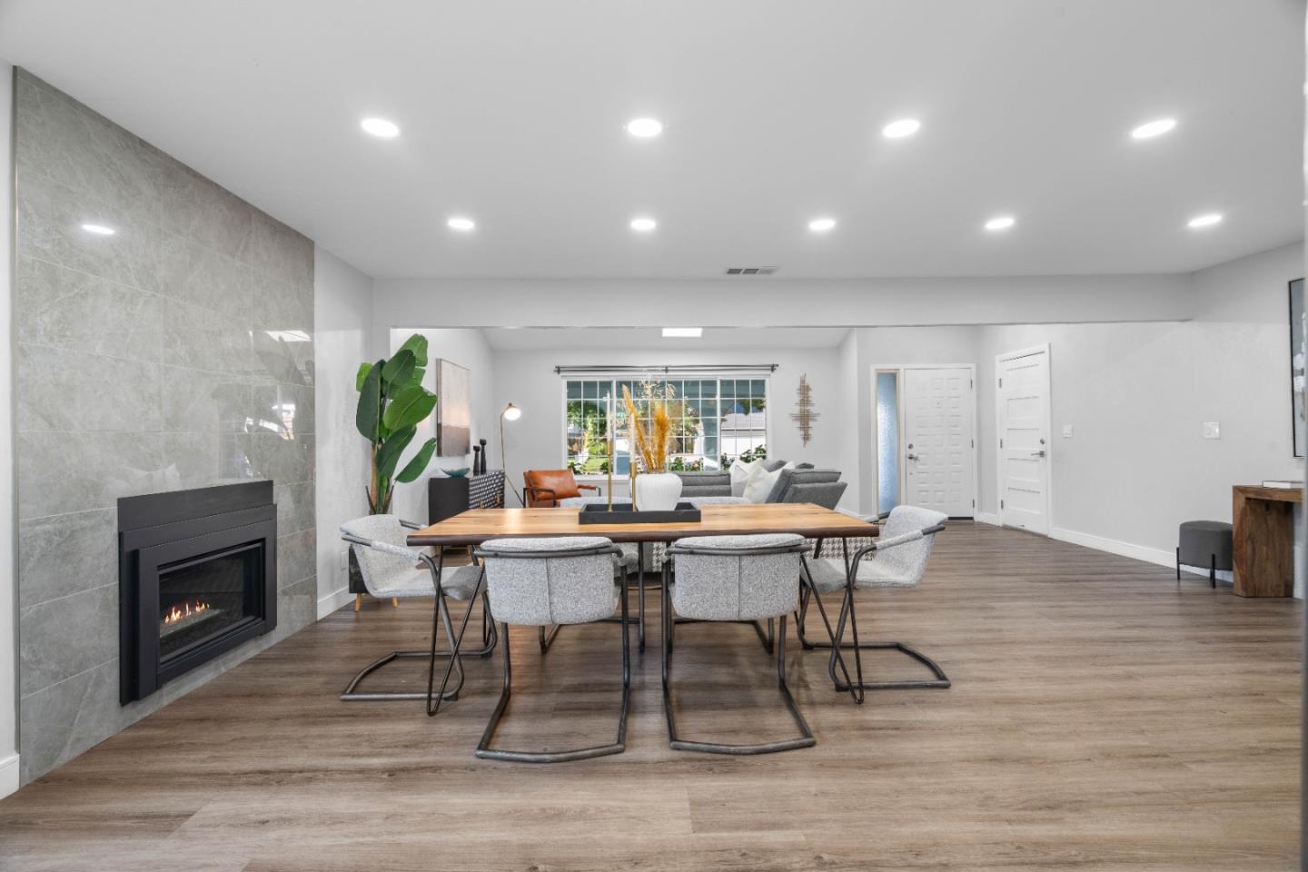 326 Springpark Circle