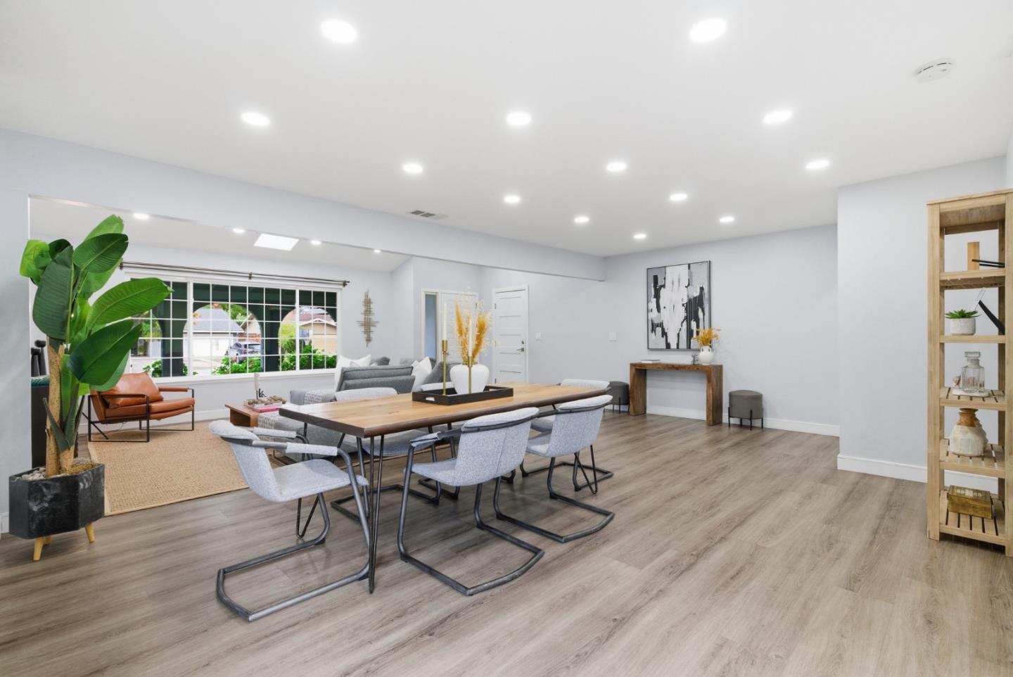 326 Springpark Circle