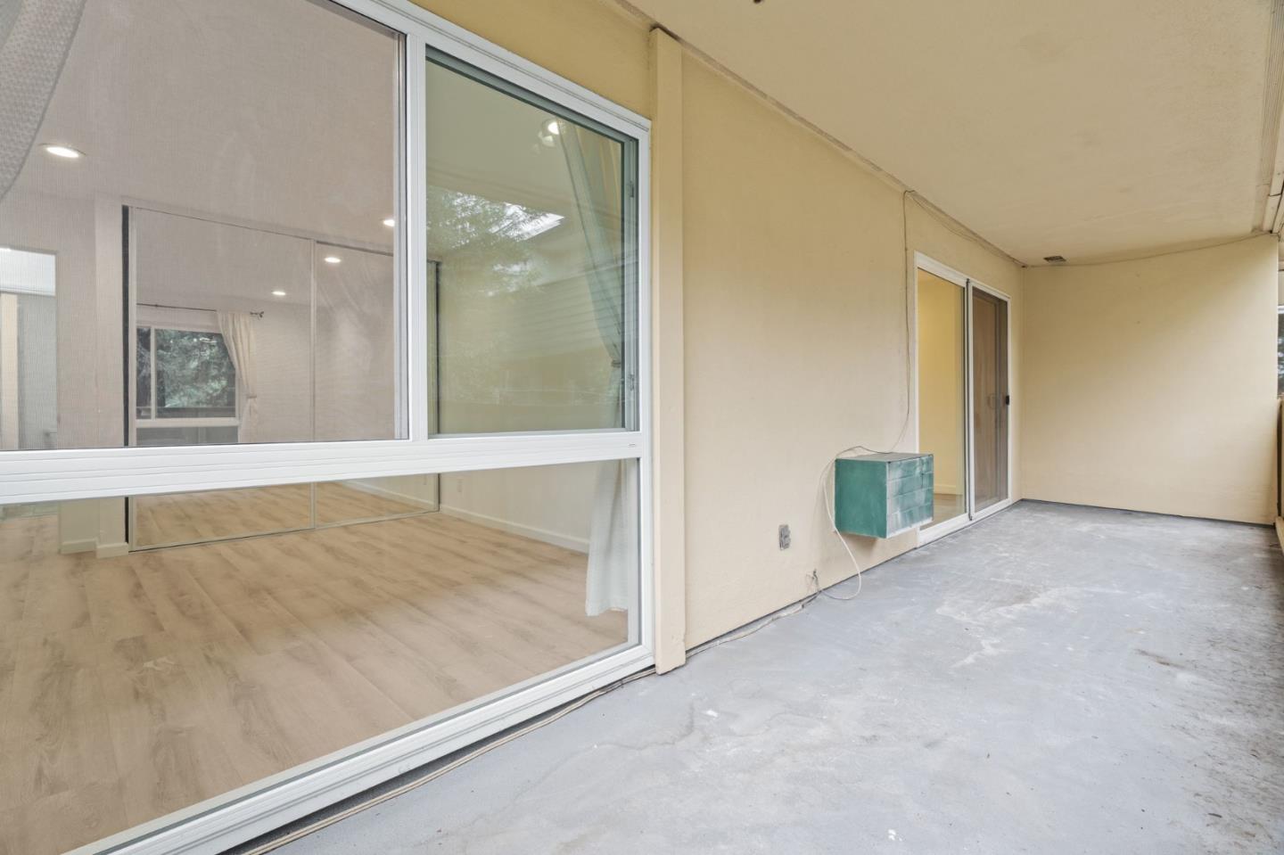 1033 Crestview Drive 207