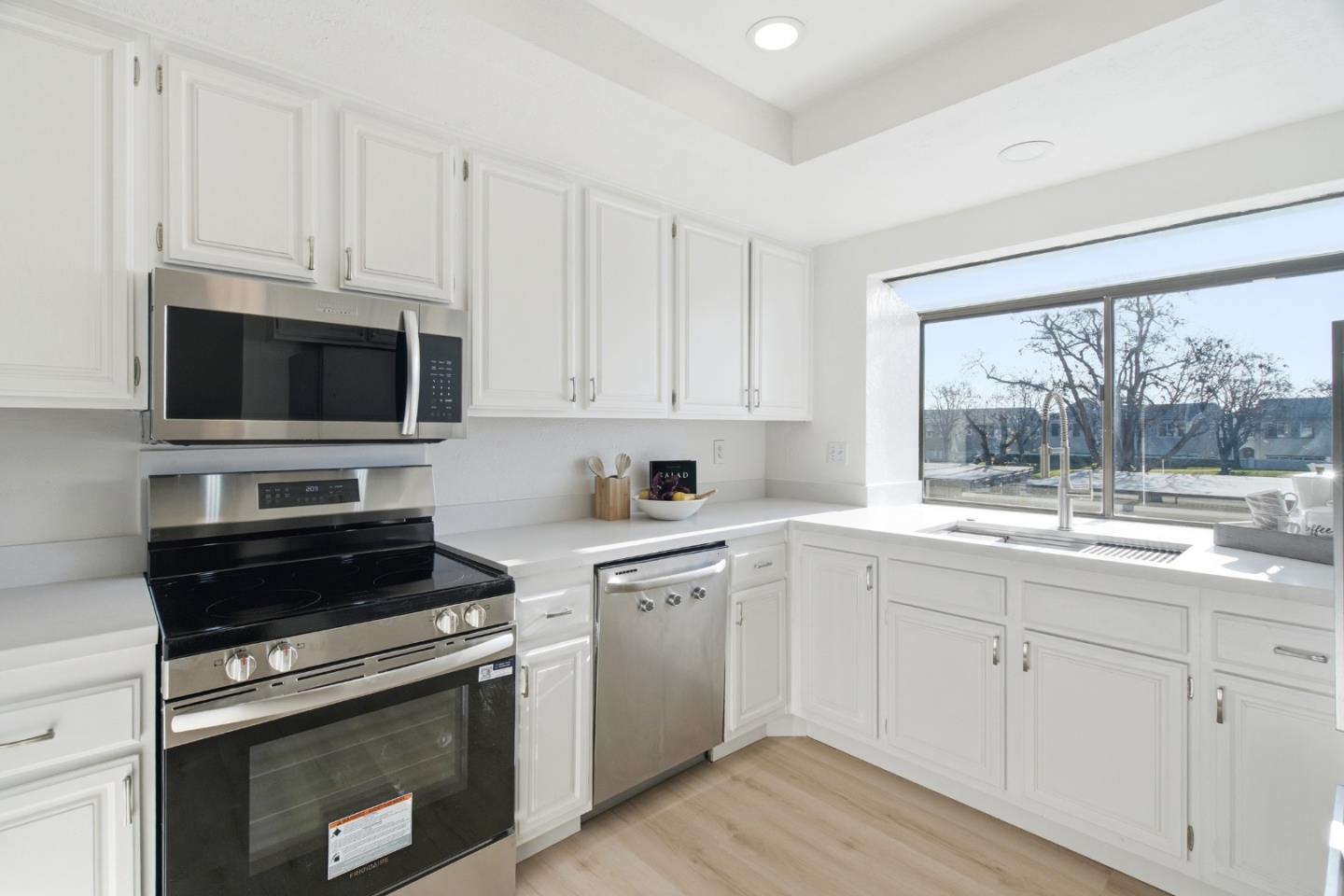 6472 Buena Vista Drive