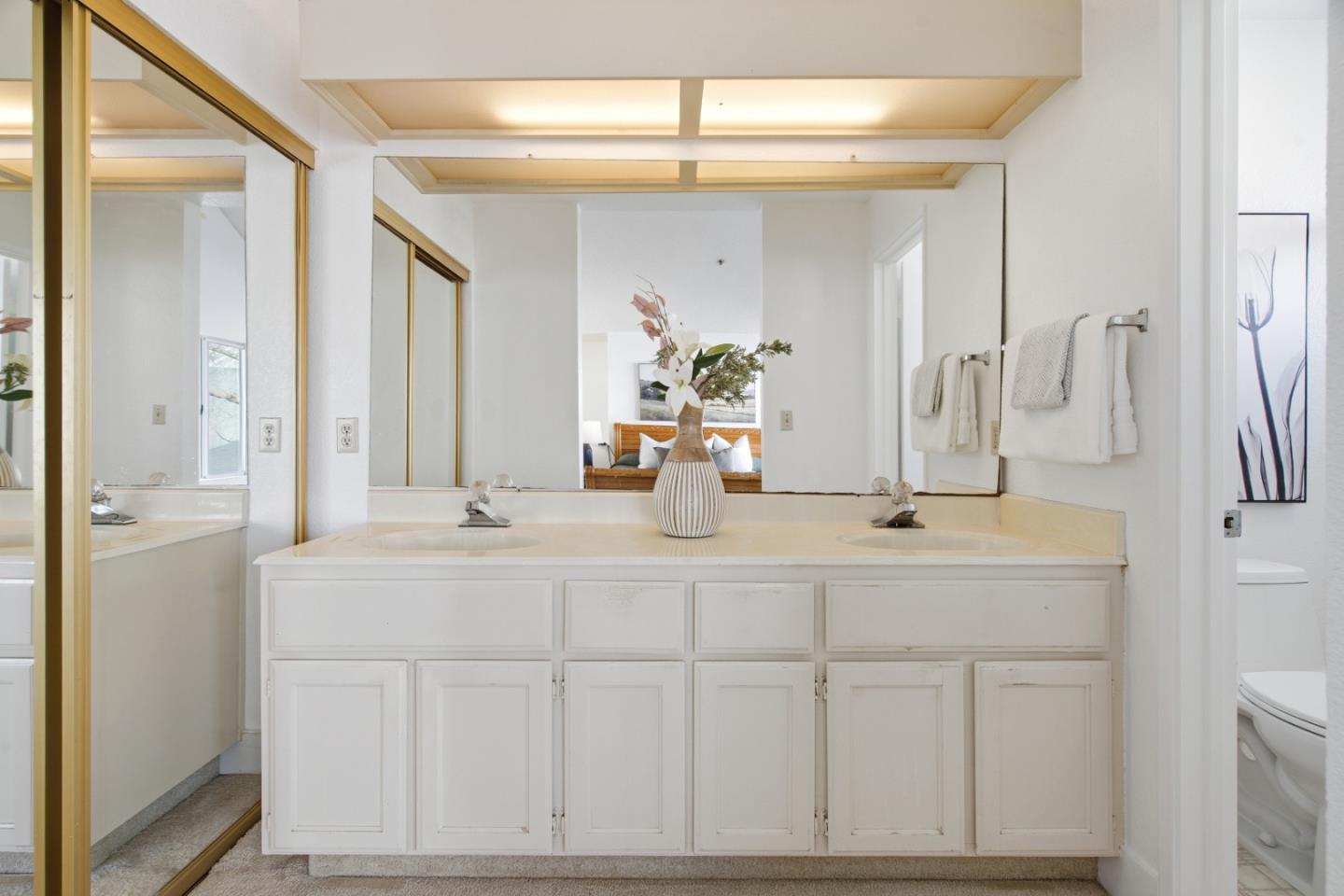 25495 Southwick Drive 101