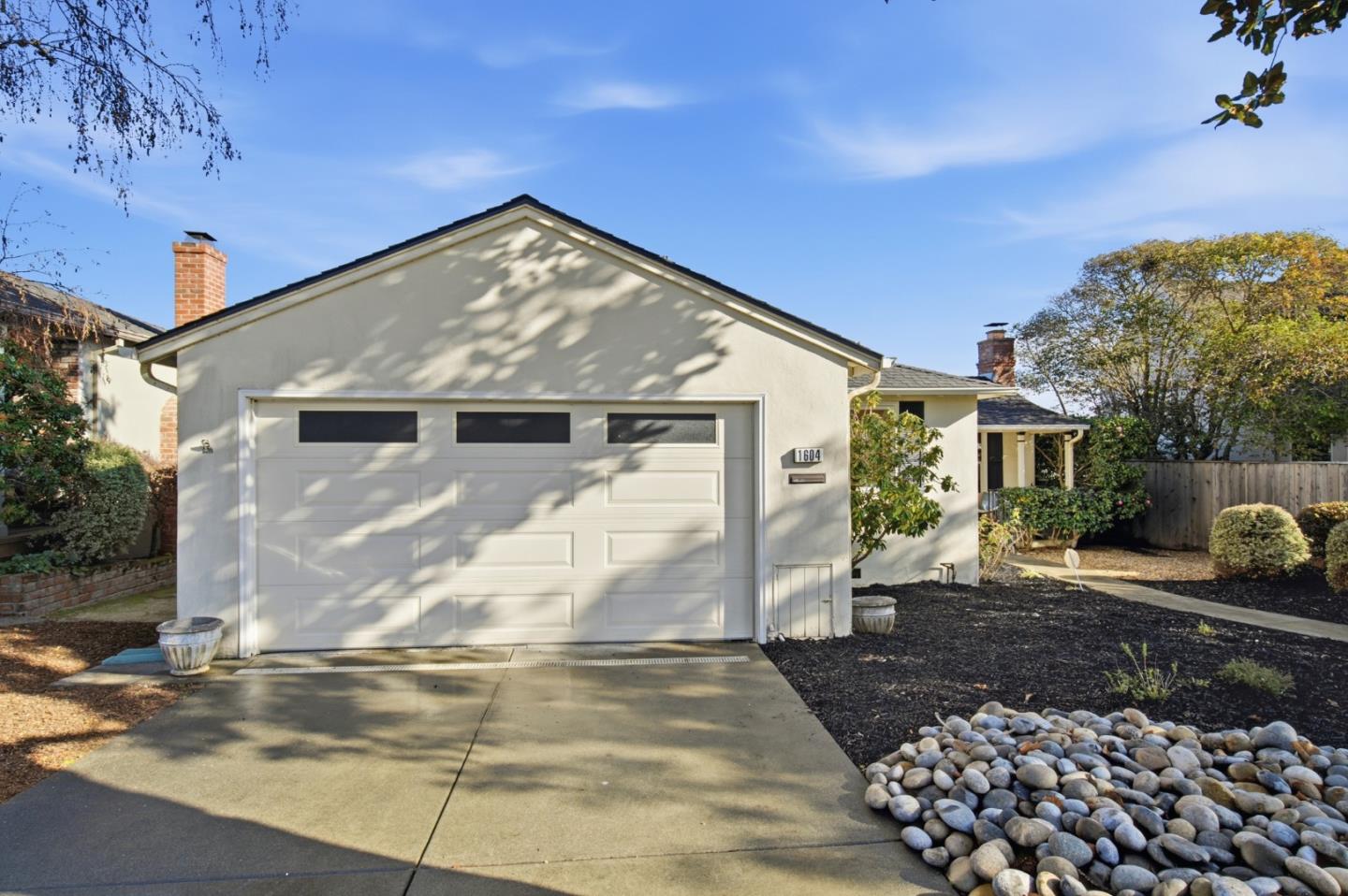 1604 Coronado Way