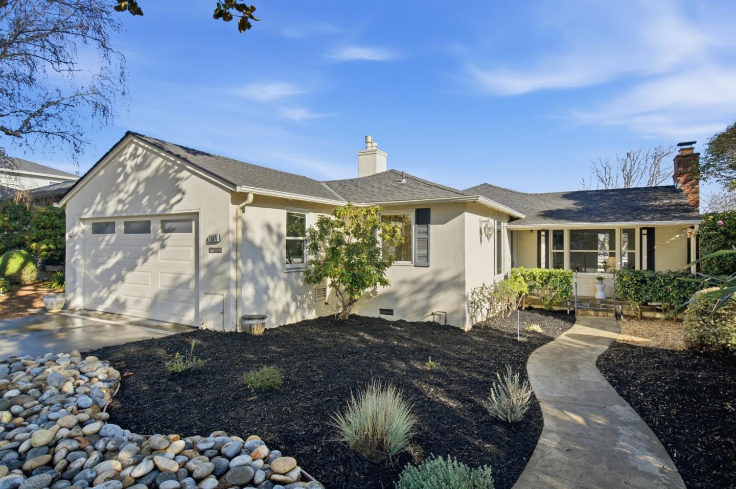 1604 Coronado Way