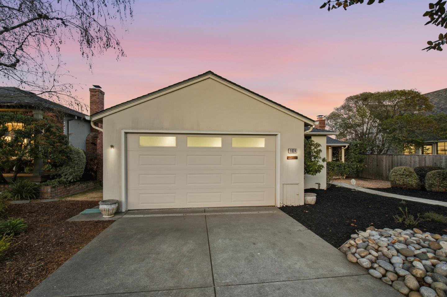 1604 Coronado Way
