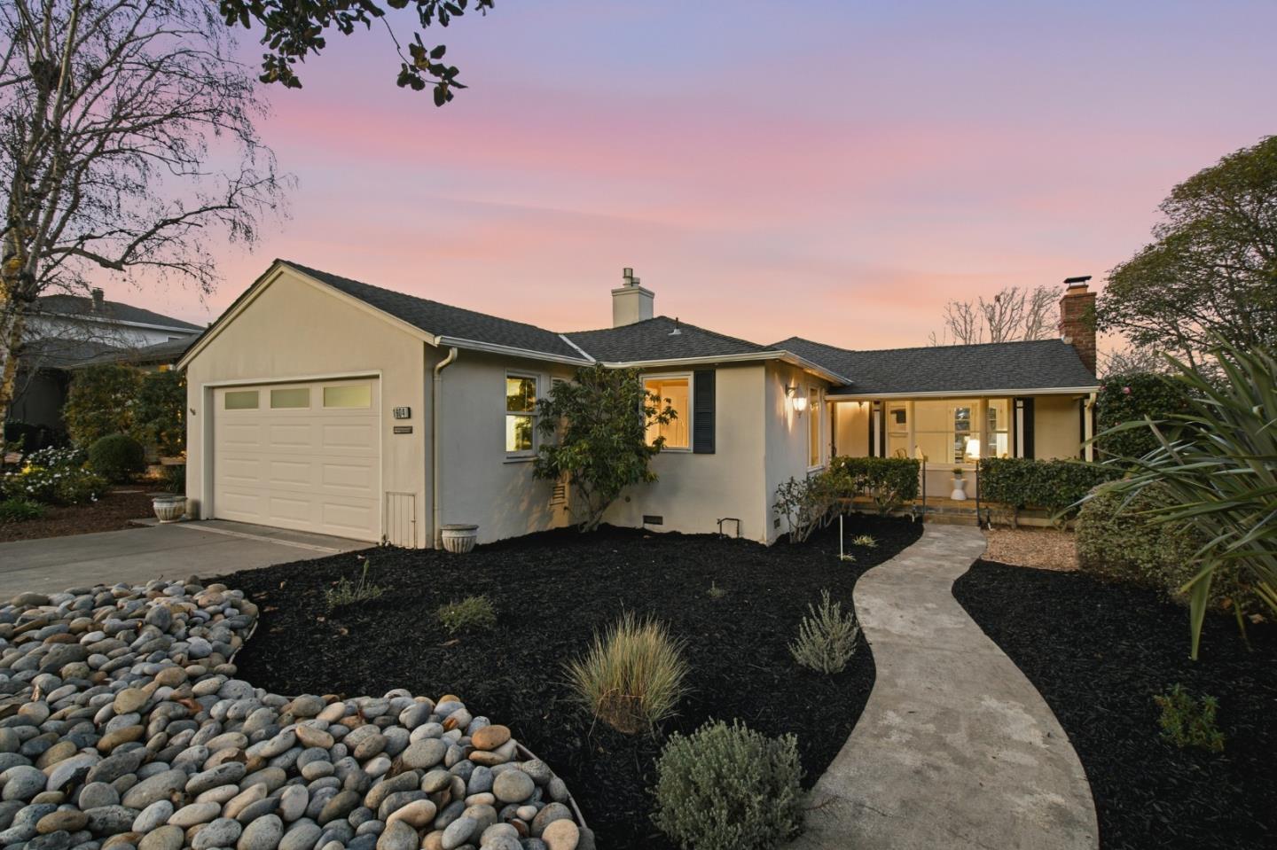 1604 Coronado Way