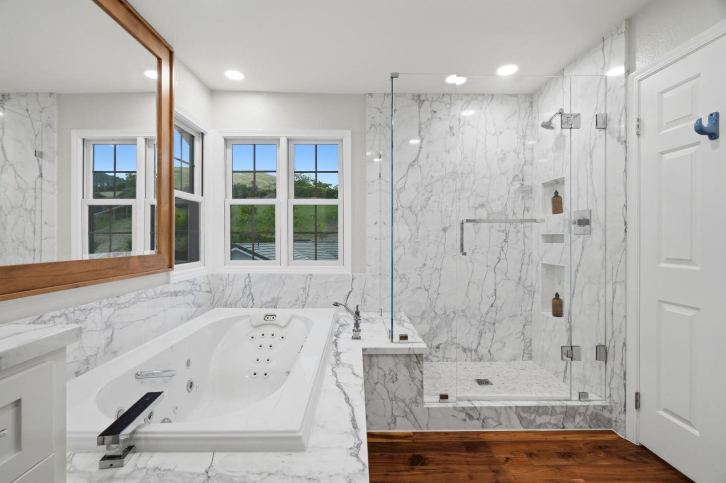 1120 Valley Quail Circle
