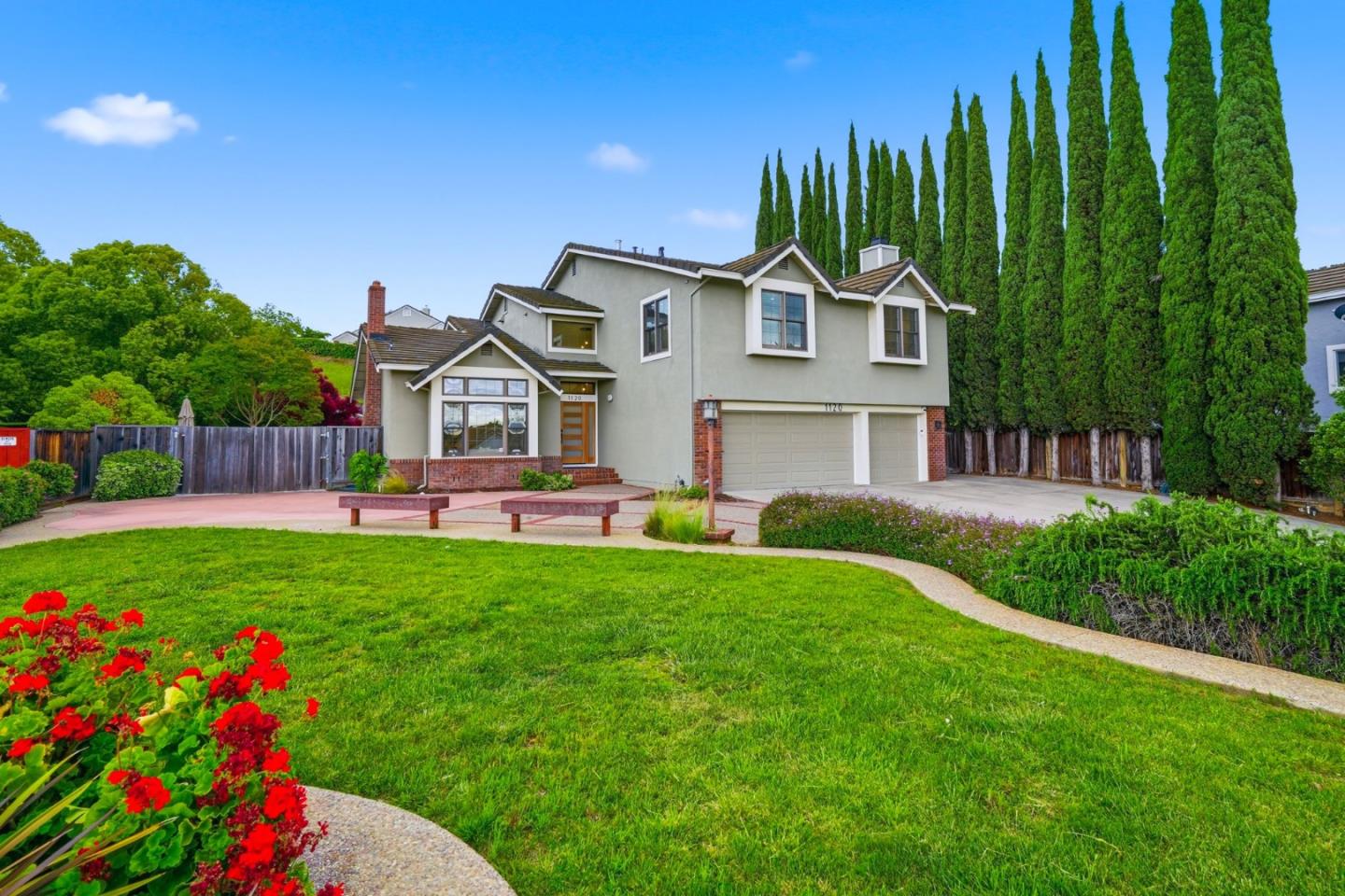 1120 Valley Quail Circle