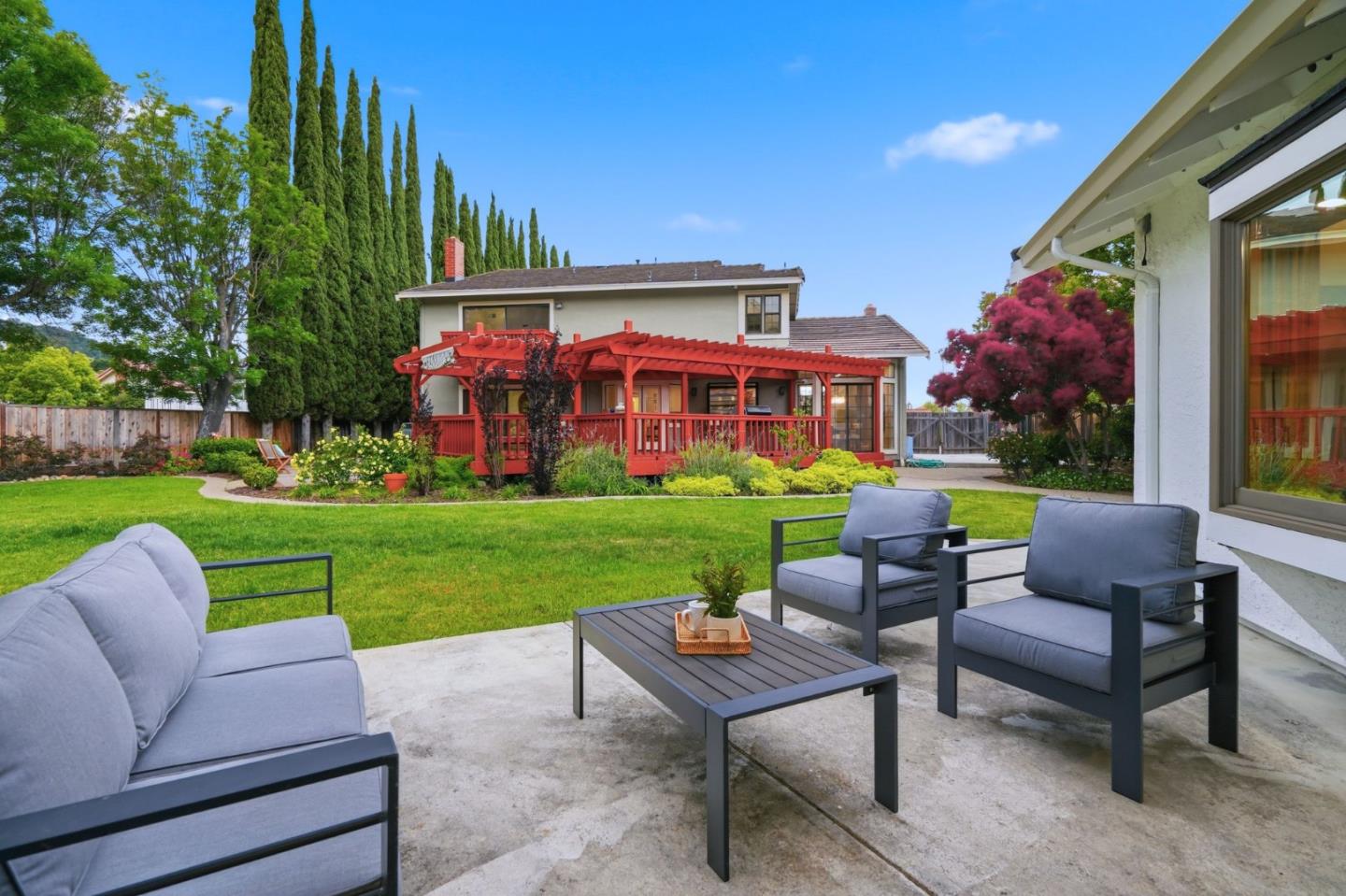 1120 Valley Quail Circle