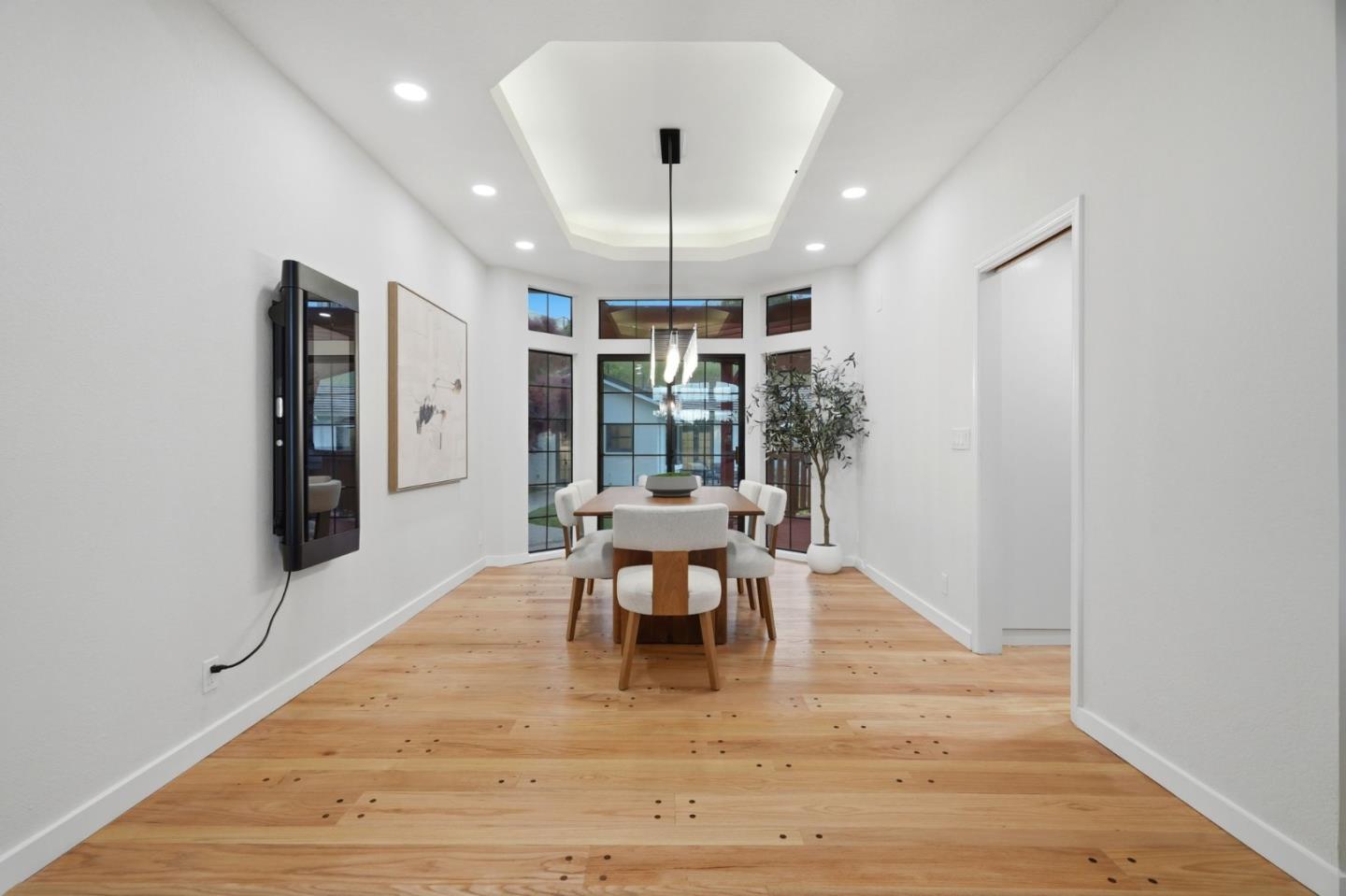 1120 Valley Quail Circle