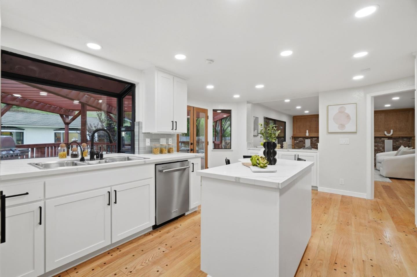 1120 Valley Quail Circle