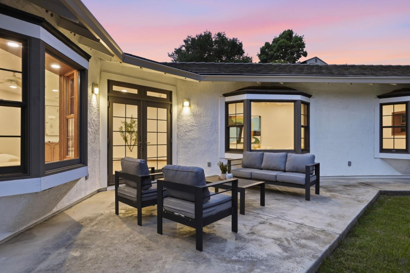 1120 Valley Quail Circle