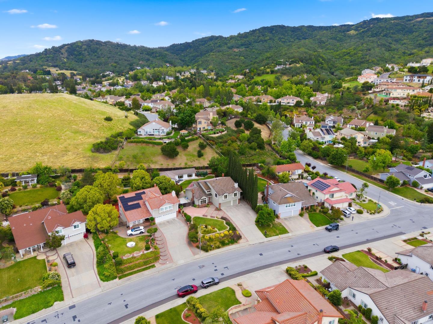 1120 Valley Quail Circle