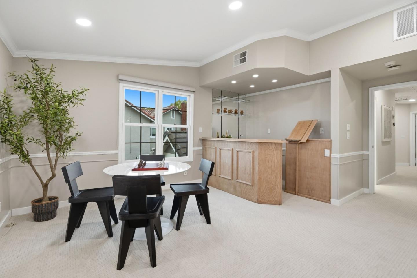 1120 Valley Quail Circle