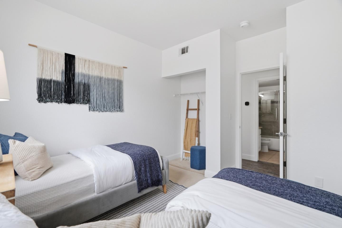 522 Cityscape Place