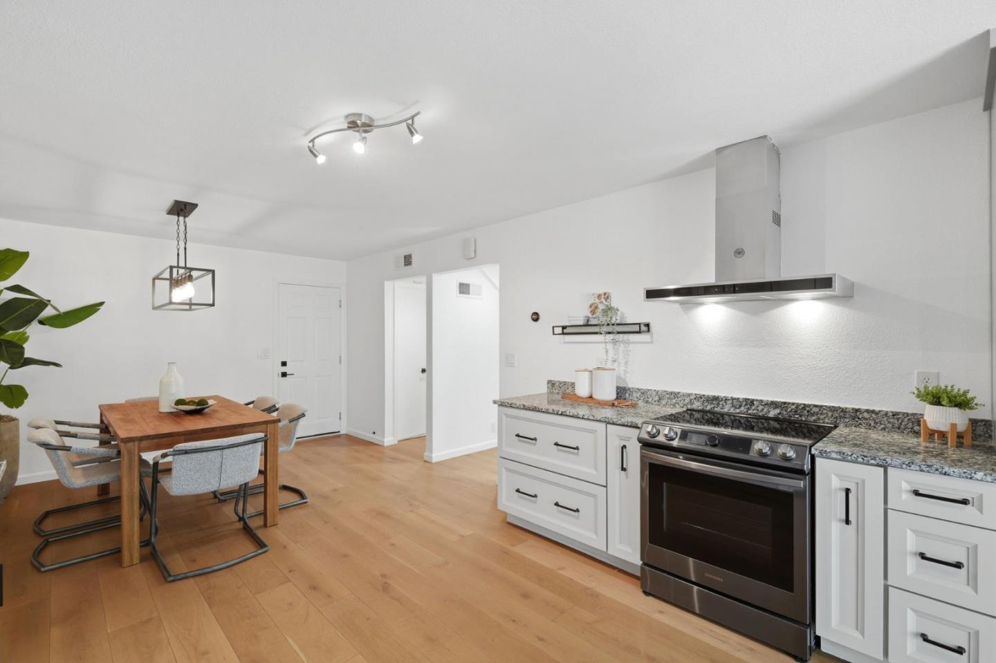 6564 Boston Post CT