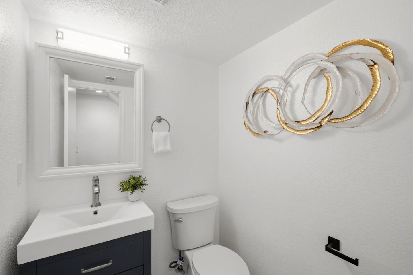 6564 Boston Post CT