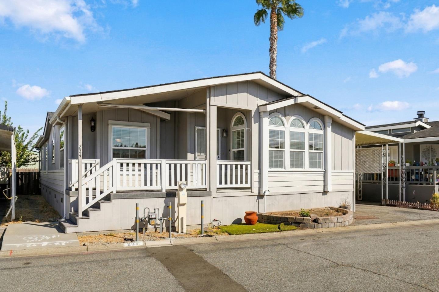 1085 Tasman DR 234
