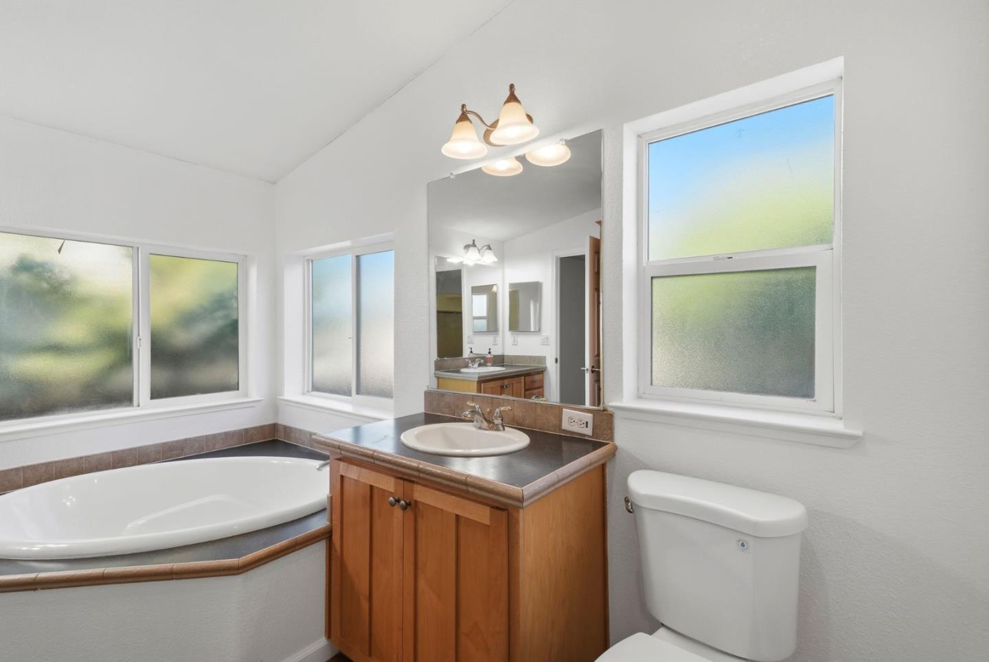 1085 Tasman DR 234