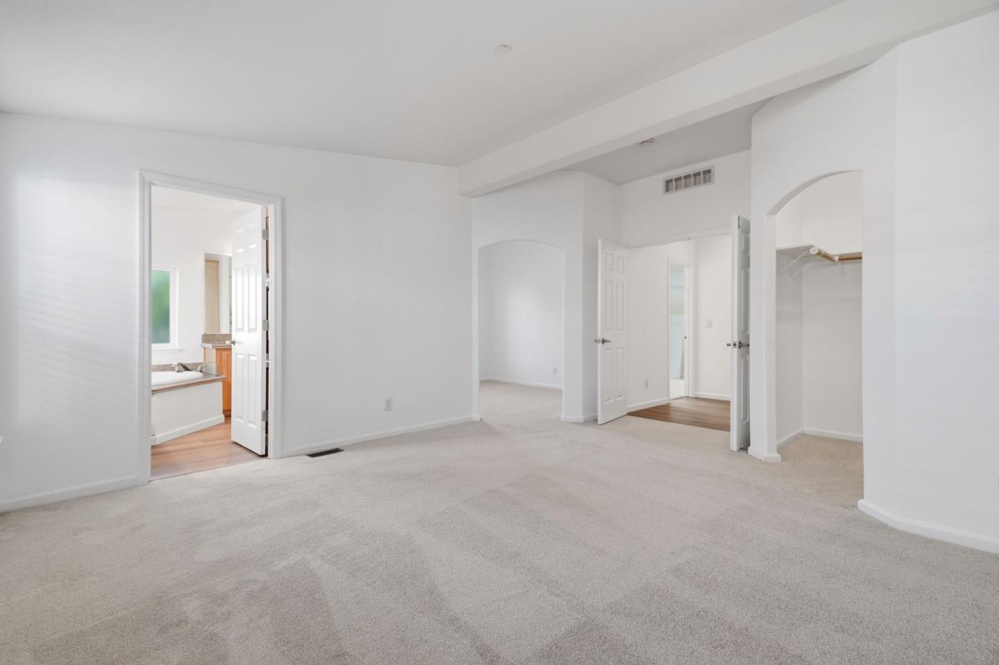1085 Tasman DR 234