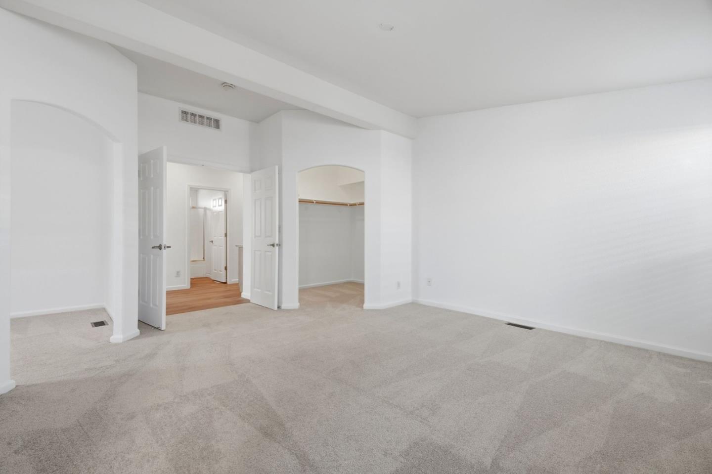 1085 Tasman DR 234