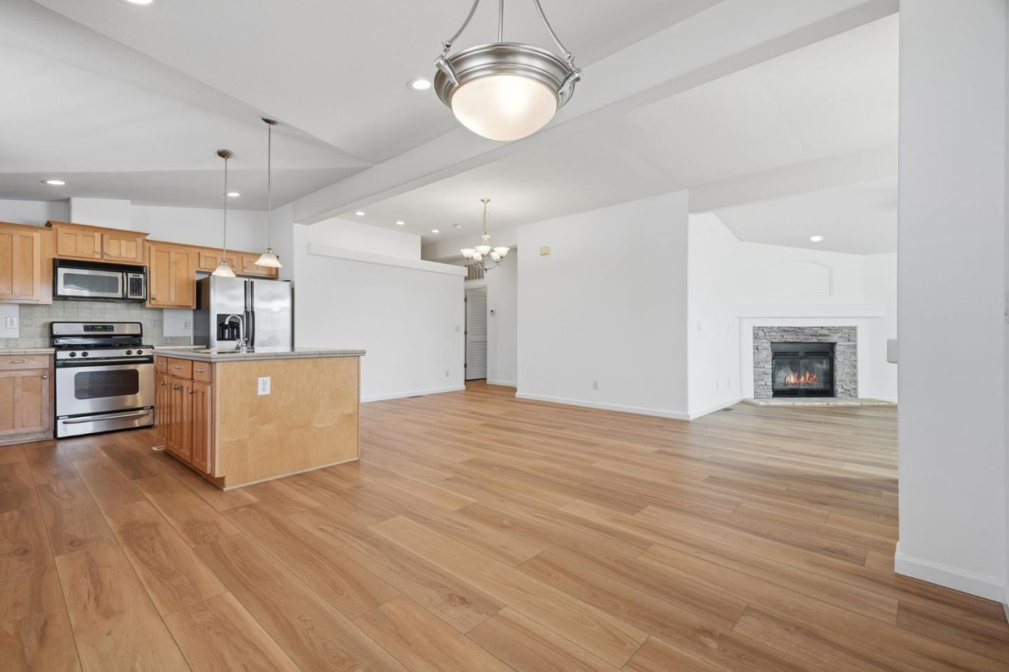 1085 Tasman DR 234