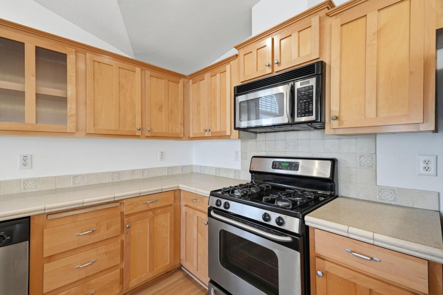 1085 Tasman DR 234