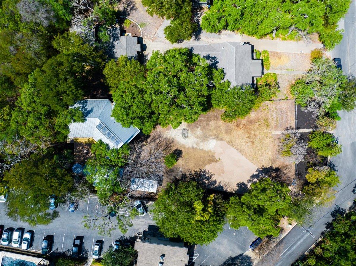 405 Academy DR