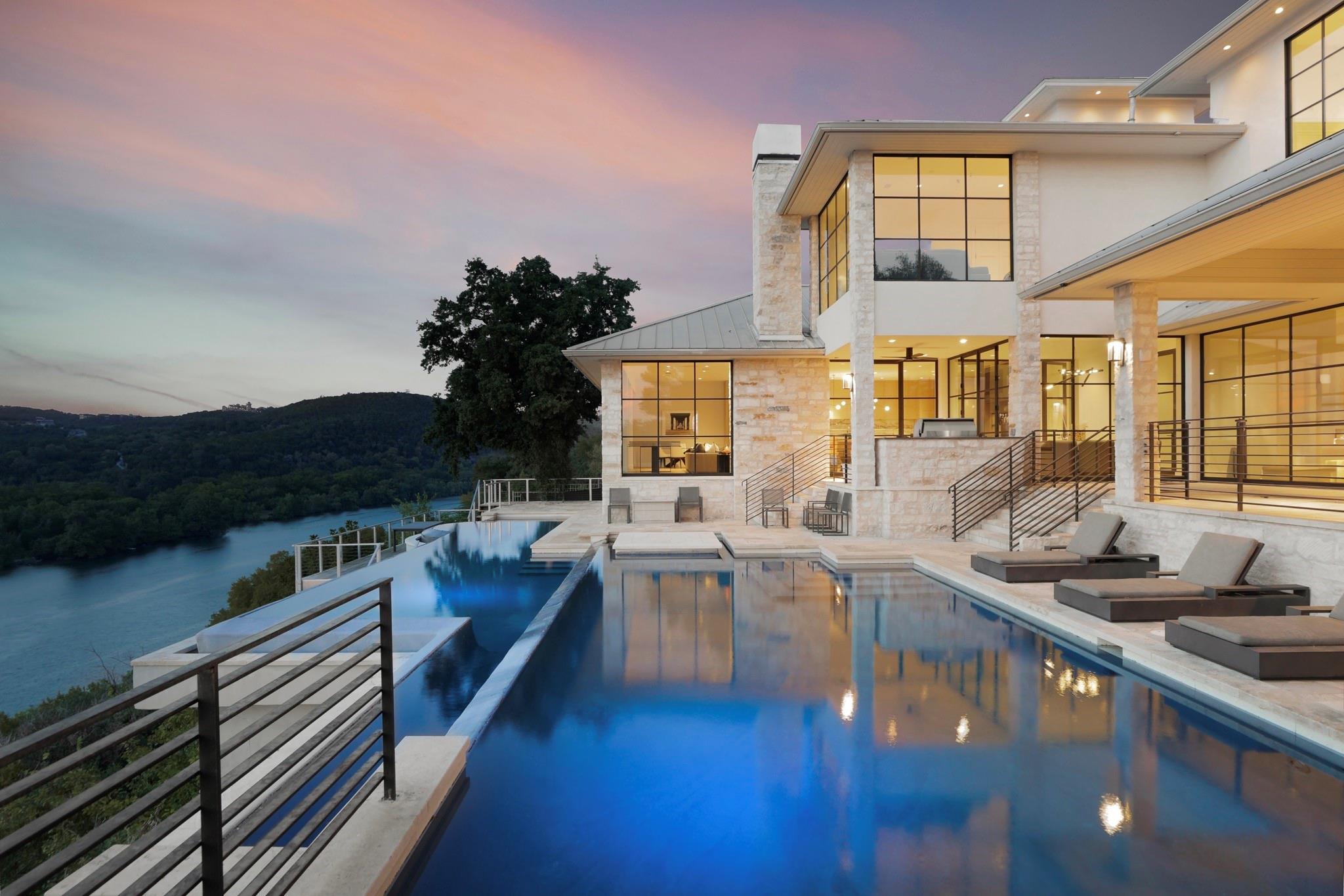 4402 Aqua Verde DR