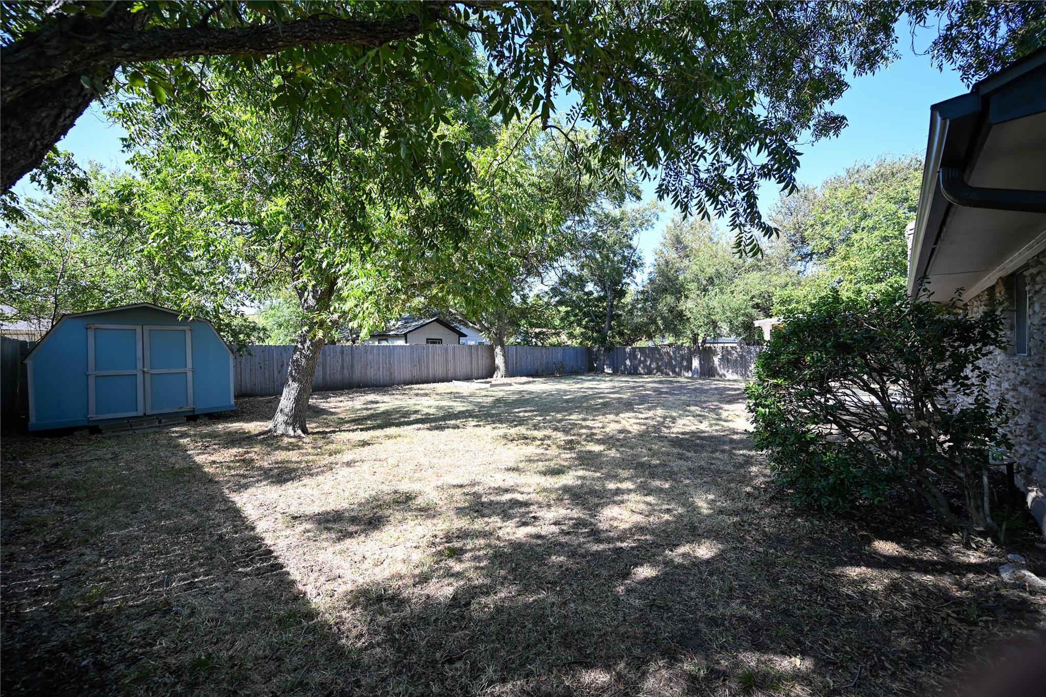 401 Dove Creek DR
