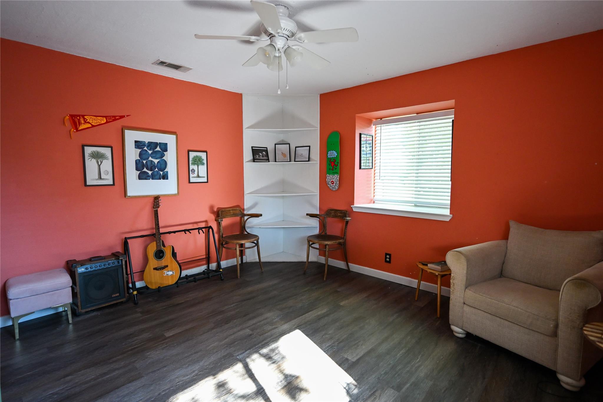 401 Dove Creek DR