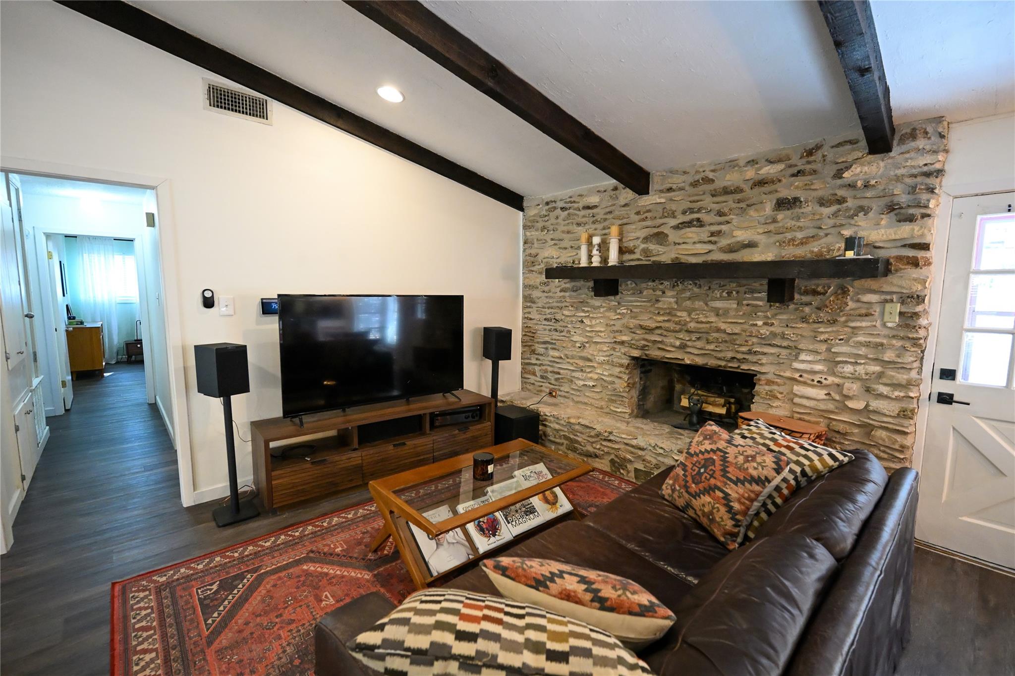 401 Dove Creek DR