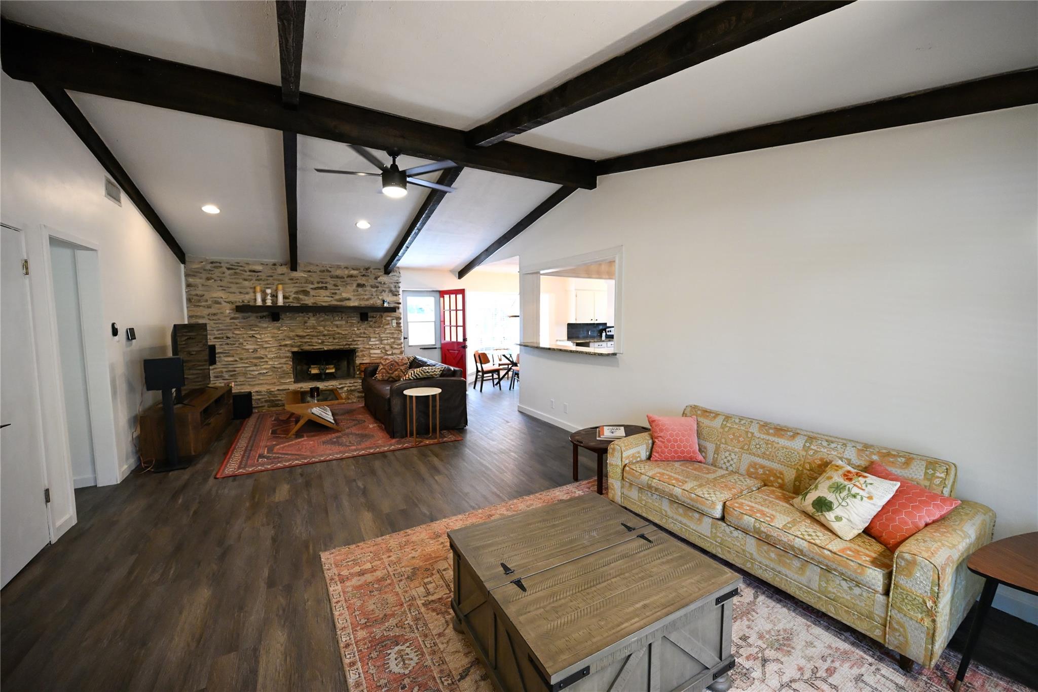 401 Dove Creek DR