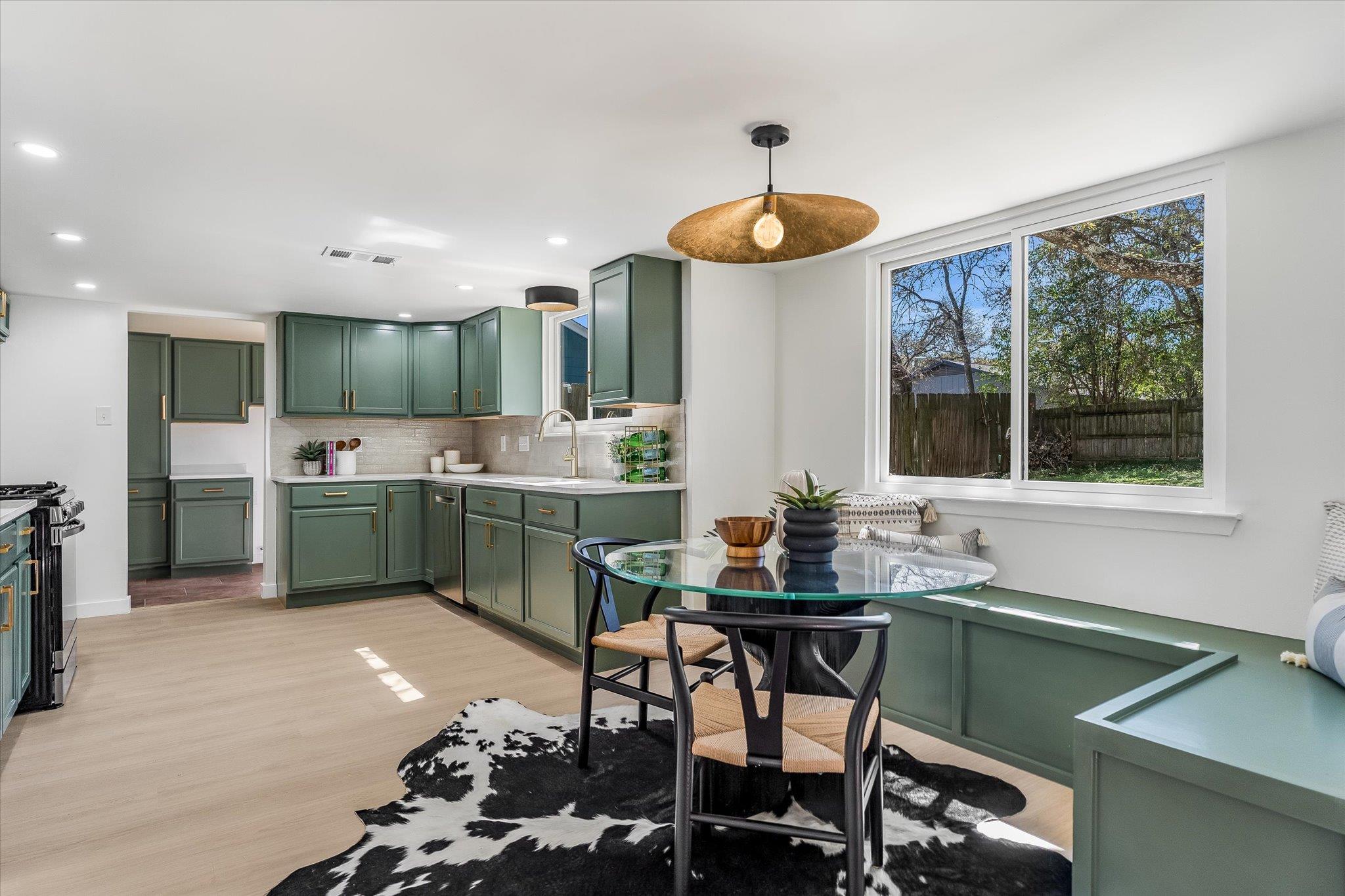 3309 Harpers Ferry LN