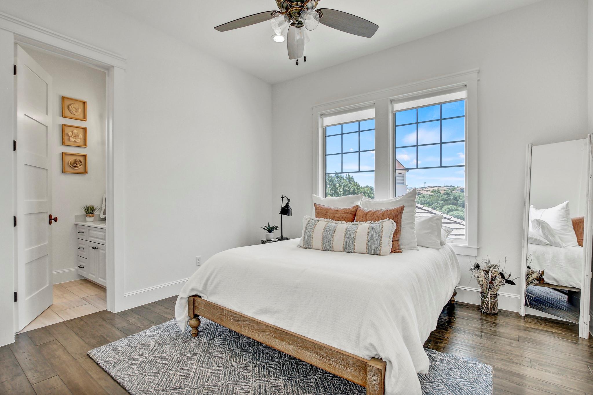 102 Canyon Turn TRL