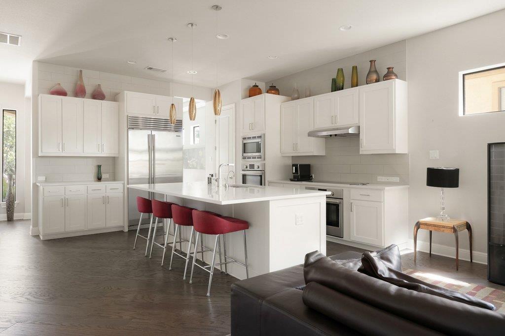 2 Prestonwood CV