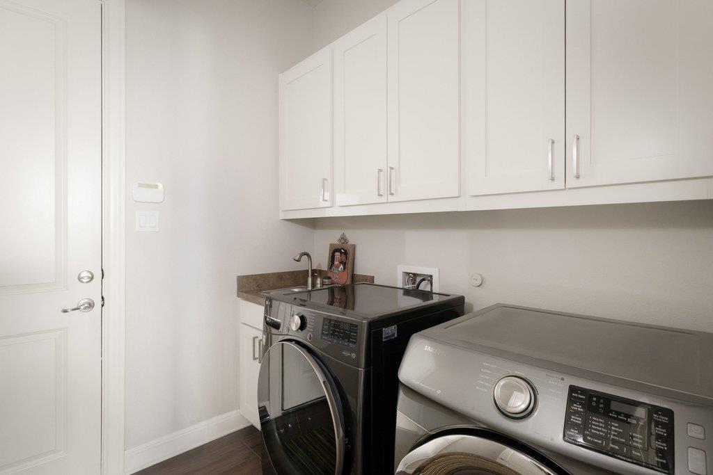 2 Prestonwood CV