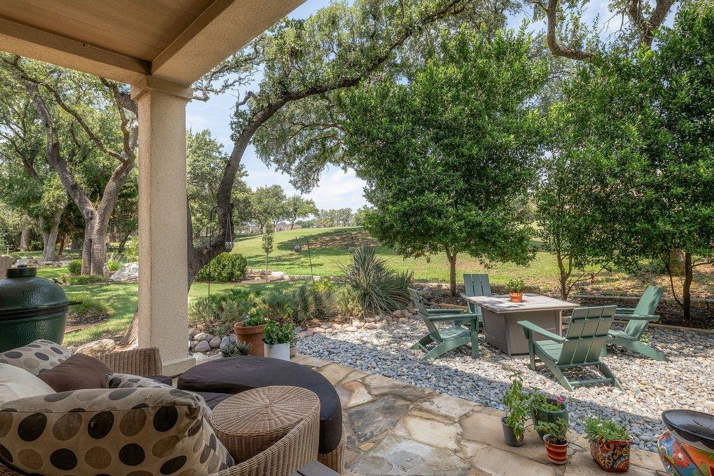 2 Prestonwood CV