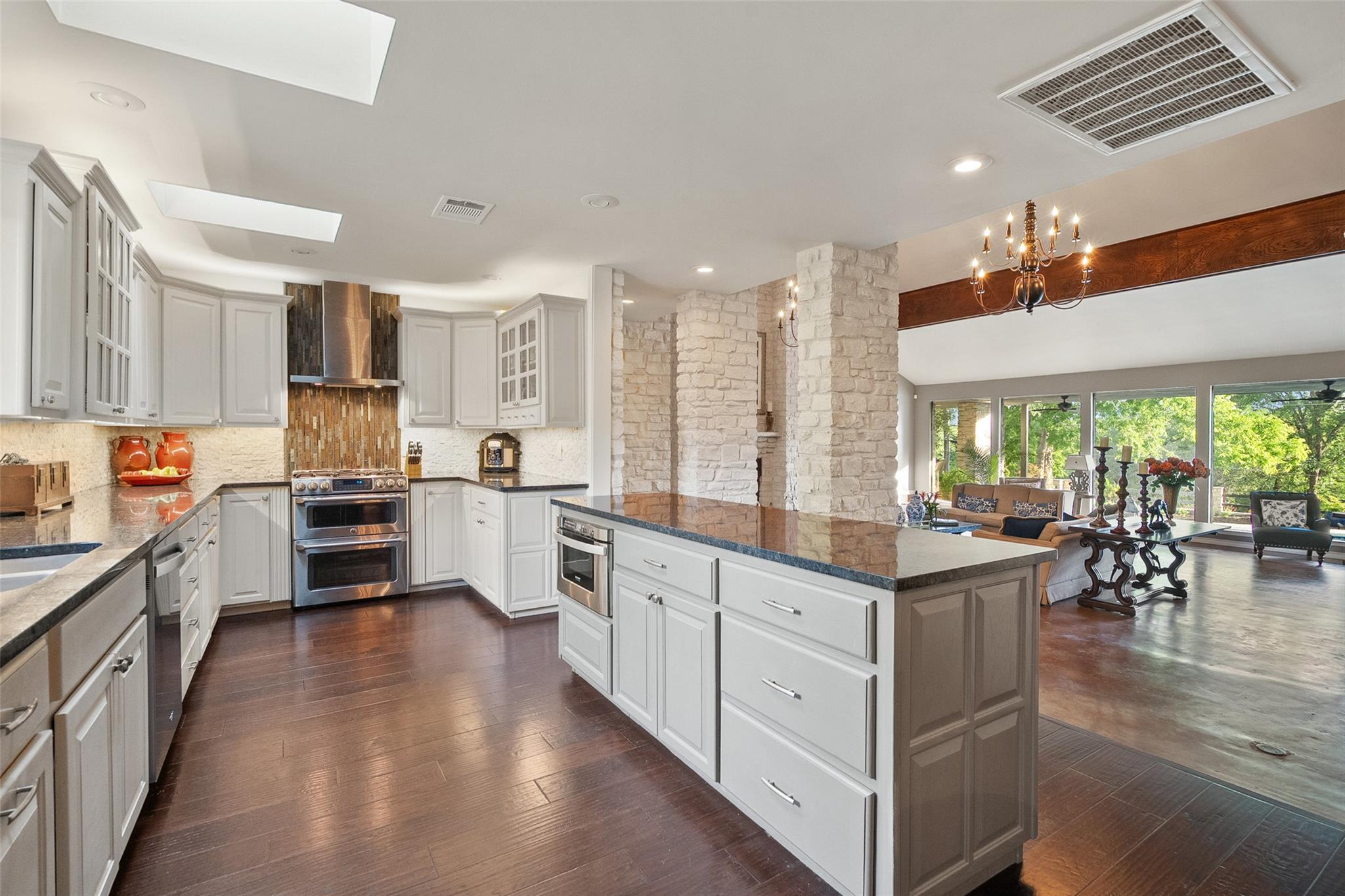 2924 Gabriel View DR