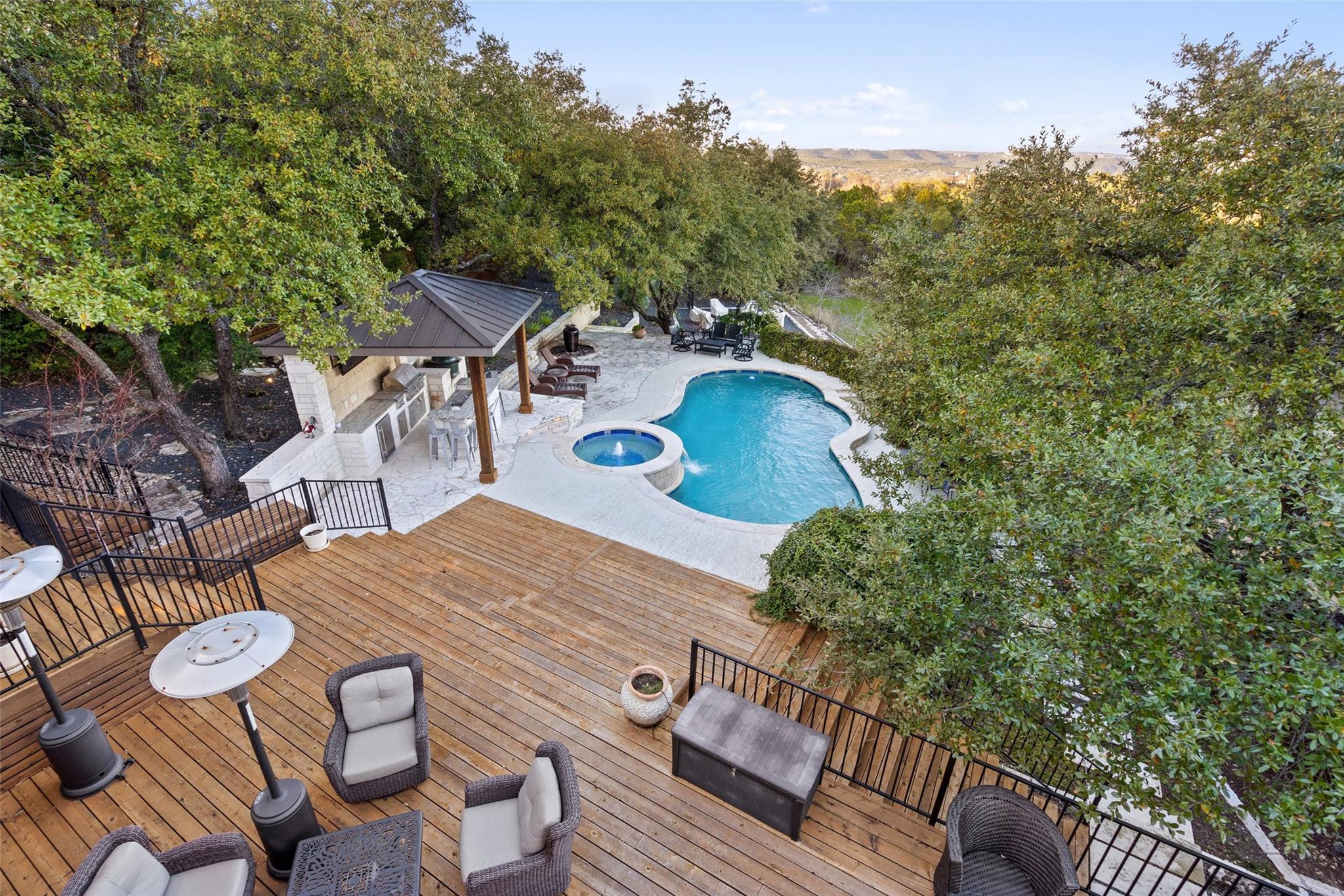 3 Coleridge LN