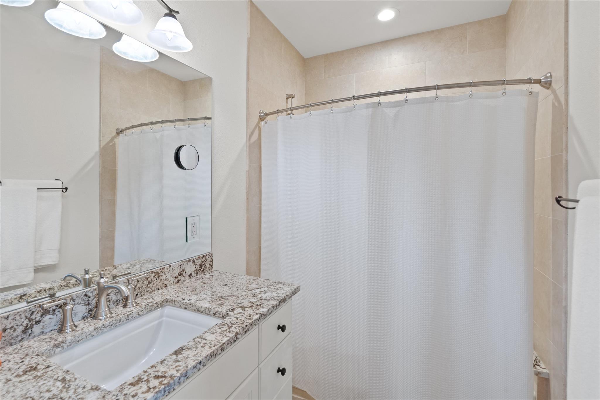 3 Coleridge LN
