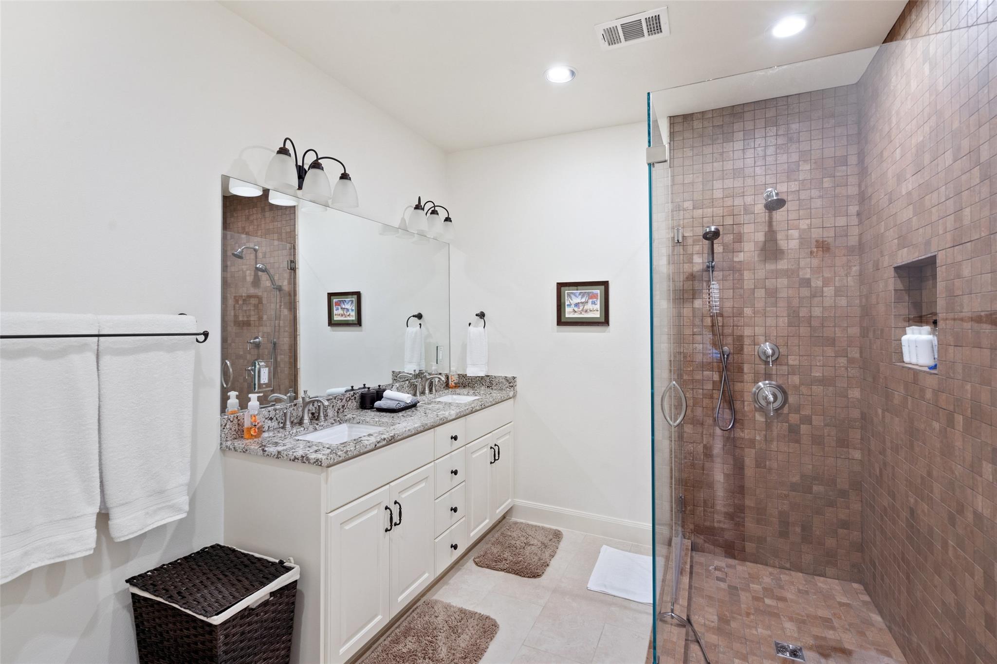 3 Coleridge LN