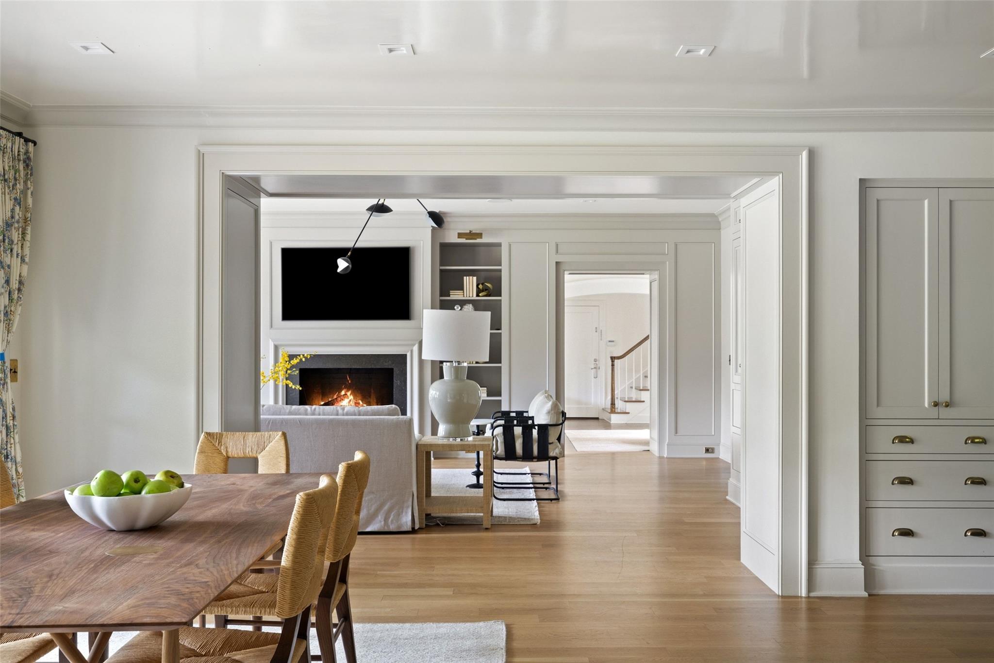 2308 Bridle PATH