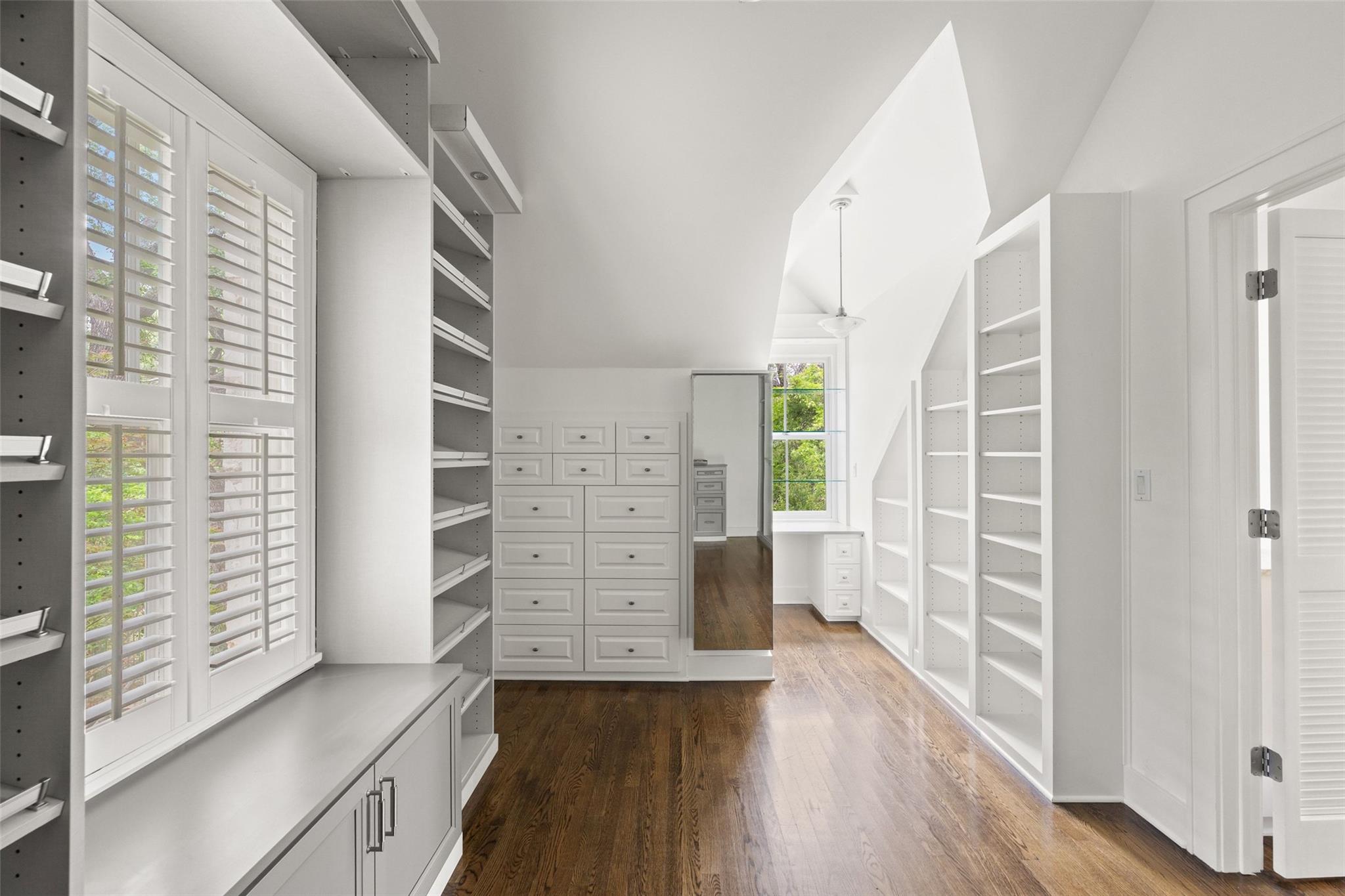 2308 Bridle PATH